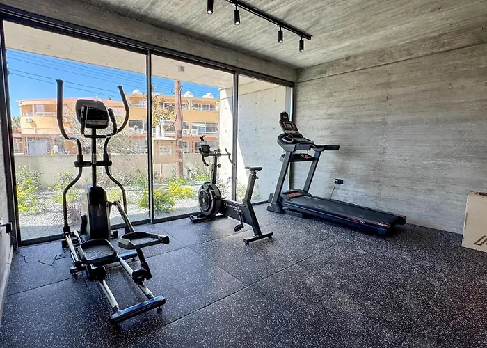 Malberry Park 202 - Modern 2bedroom With Shared Heated Pool, Sauna, Gym, Jacuzzi Daire