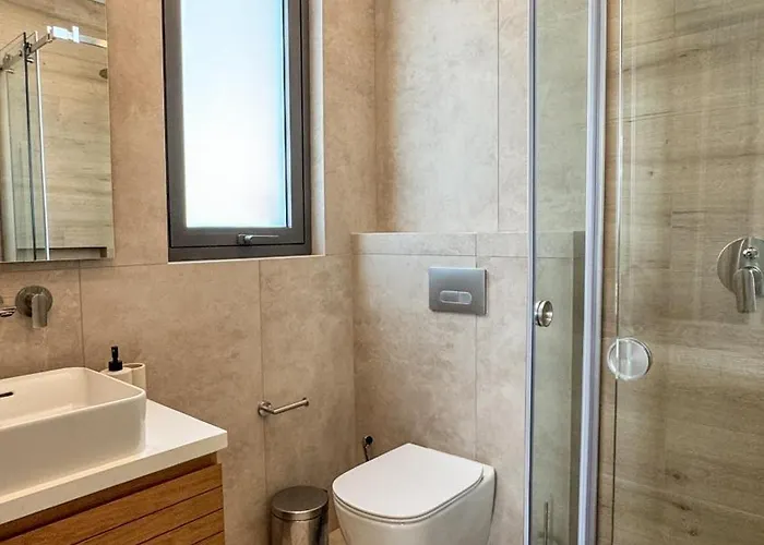 アパート Malberry Park 202 - Modern 2bedroom With Shared Heated Pool, Sauna, Gym, Jacuzzi *