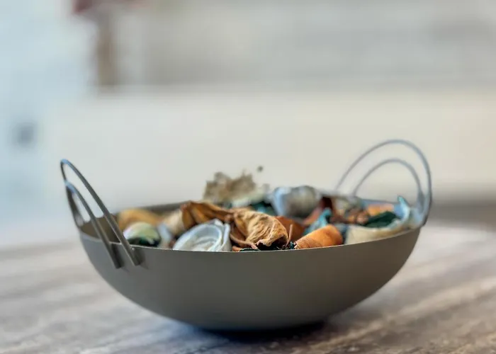 Malberry Park 202 - Modern 2bedroom With Shared Heated Pool, Sauna, Gym, Jacuzzi