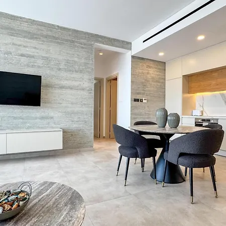 Malberry Park 202 - Modern 2 Bedroom With Pool, Gym, Jaccuzi Апартаменты Пафос
